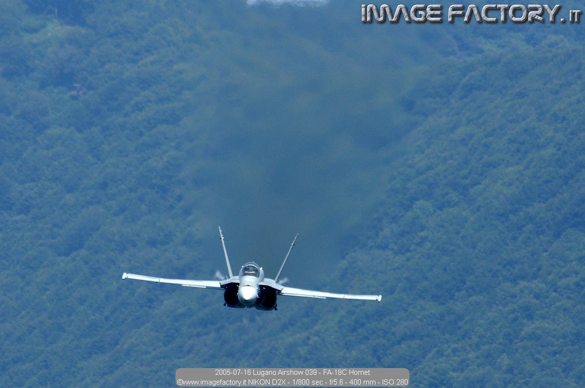 2005-07-16 Lugano Airshow 039 - FA-18C Hornet